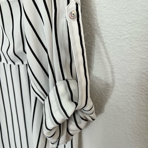 H&M Chiffon V Neck Blouse - Picture 6 of 8